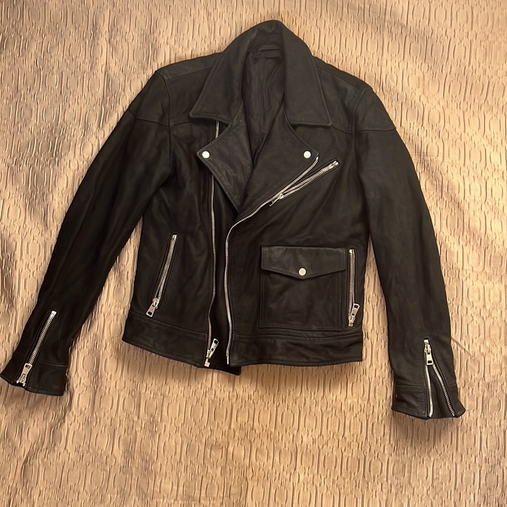 ORCIANI  LEATHER  JACKET SIZE 40